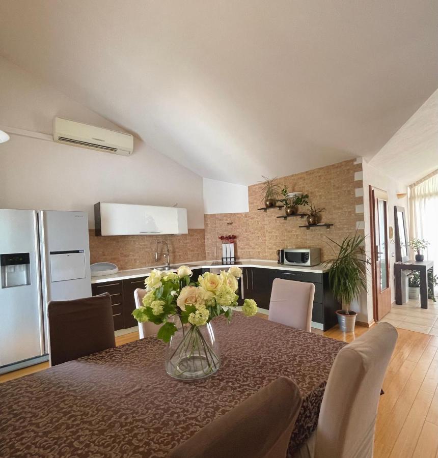 Apartment Nora Tucepi