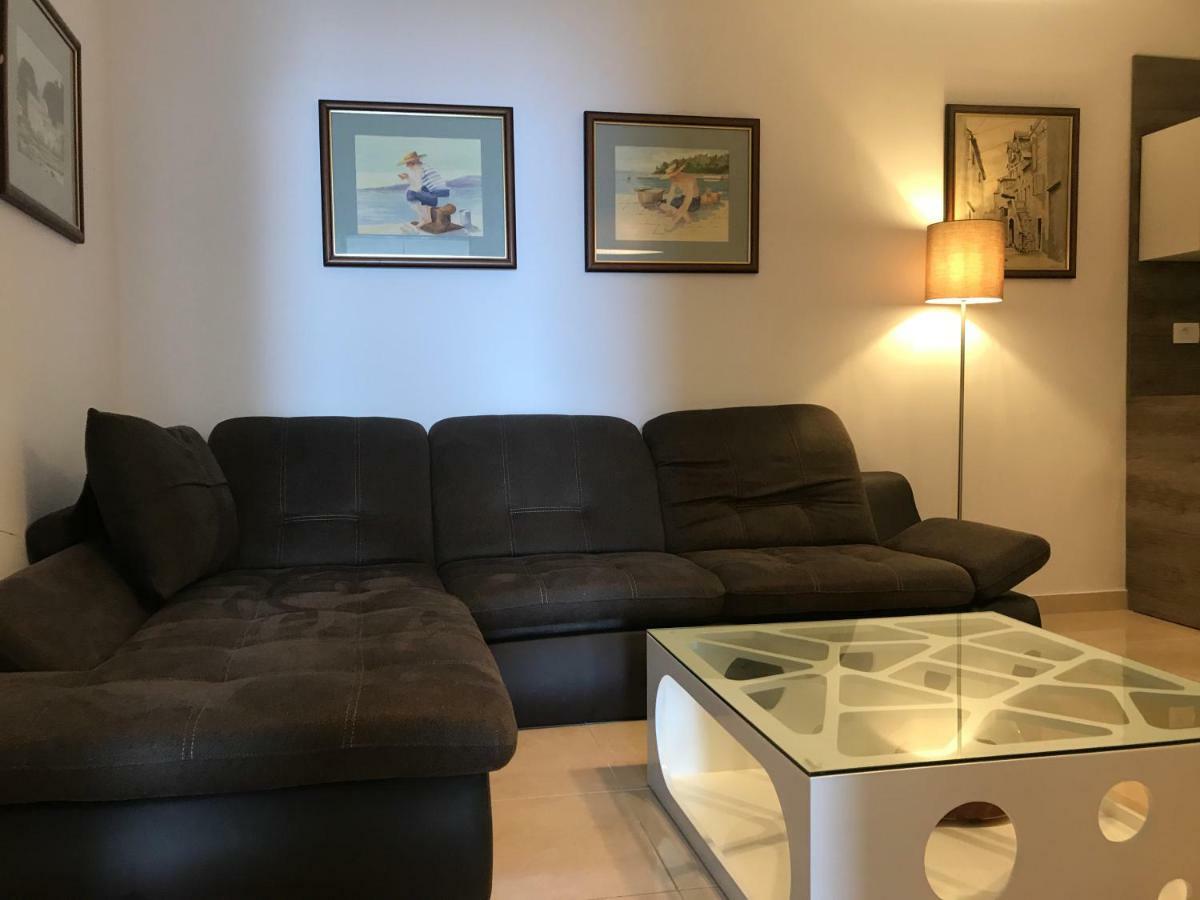 Apartment Nora *