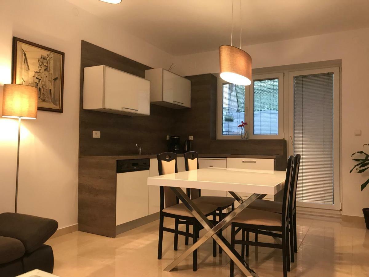 Apartment Nora Tucepi